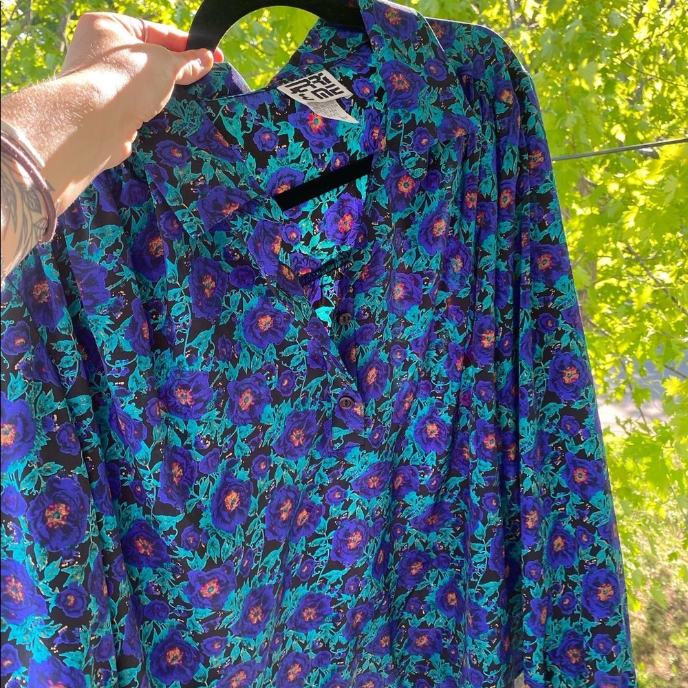 Printed floral top